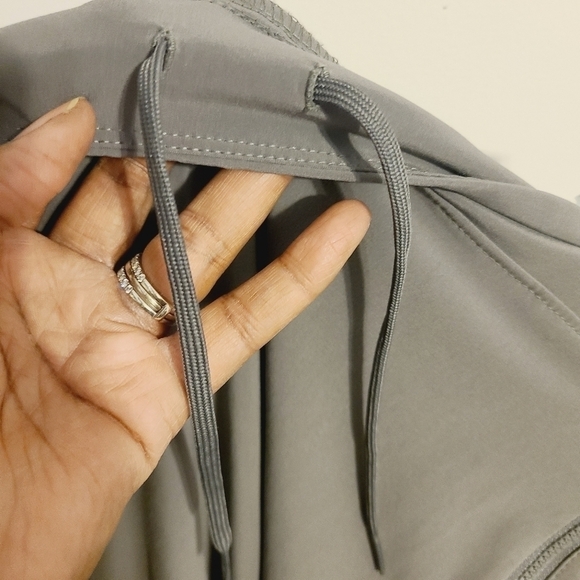 Columbia | Women's Gray Hiking or Workout Pants (Size XL) - Picture 3 of 13